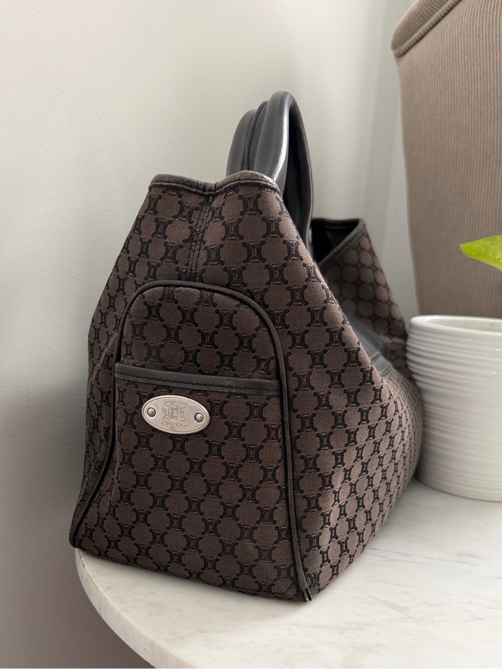 Celine Brown Monogram Hobo with Black Handles Vintage - Picture 12 of 12
